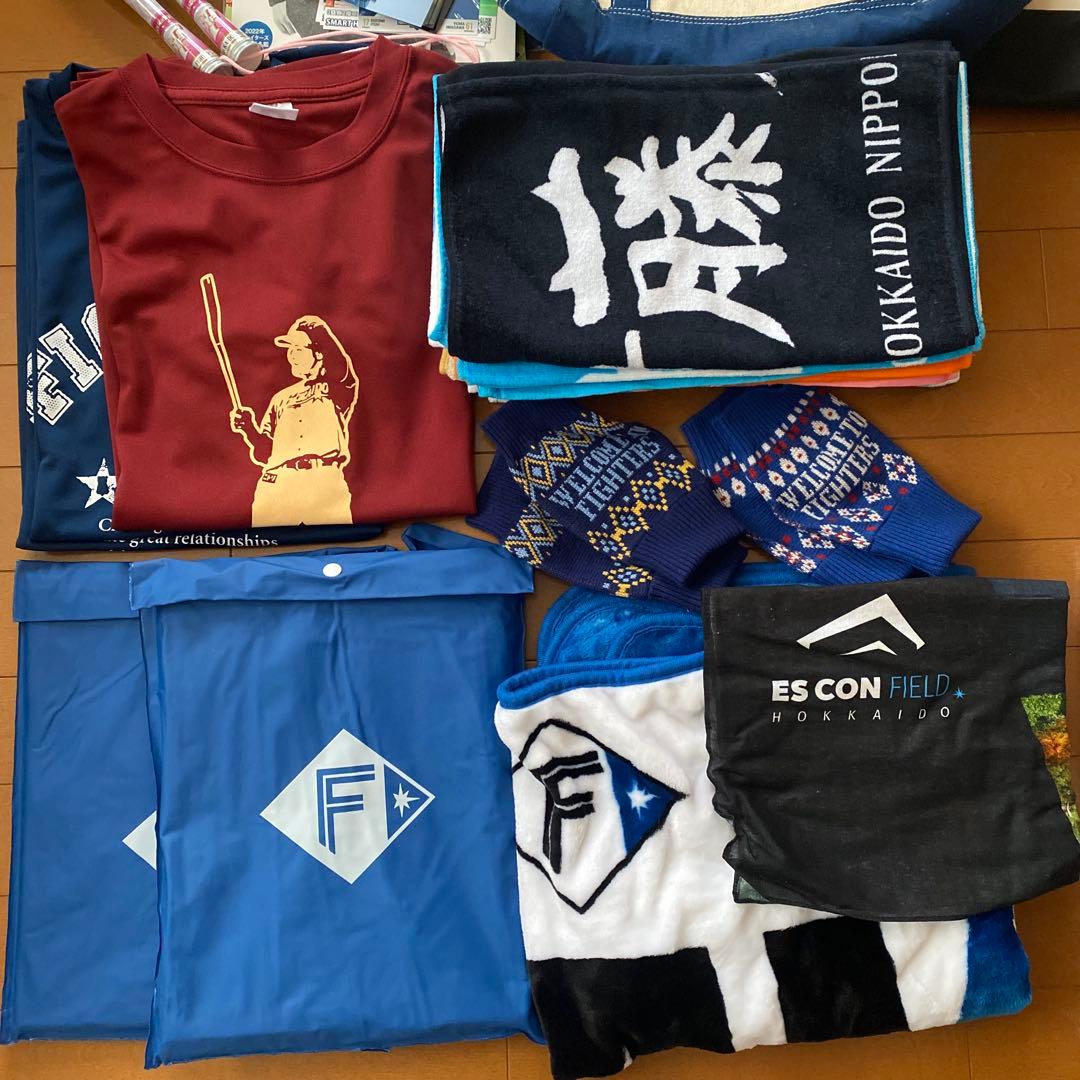 北海道日本ハムファイターズユニフォーム他セット　新庄清宮西川遥輝伊藤大海野村佑希