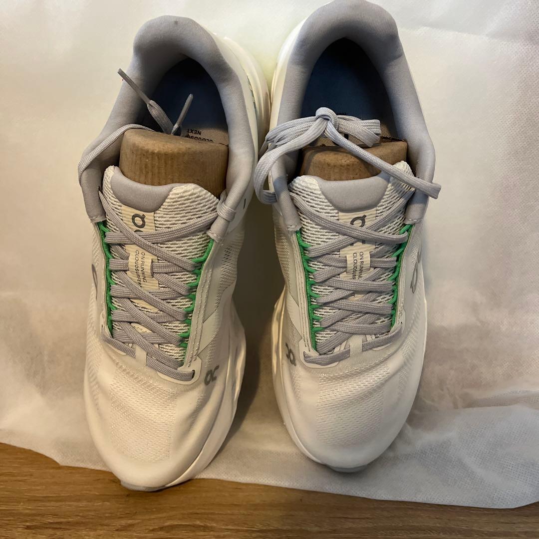 スパイク・シューズ On Cloud surfer next