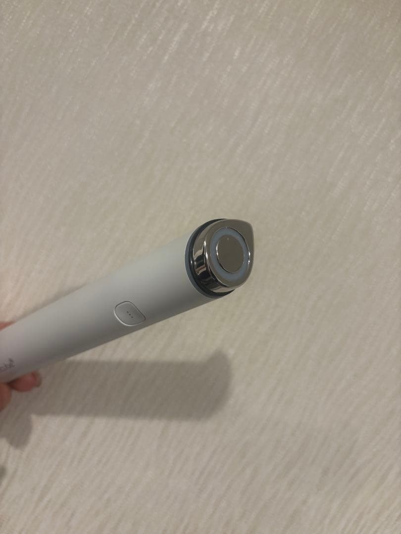 medicube Booster Pro Mini 美顔器ホワイト