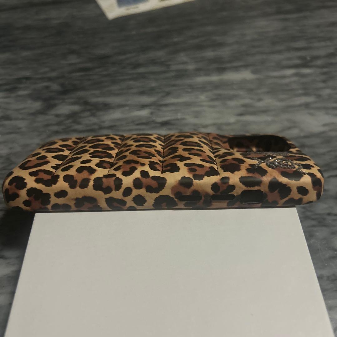 urban sophistication レオパードパッファーケース＋ステッカー