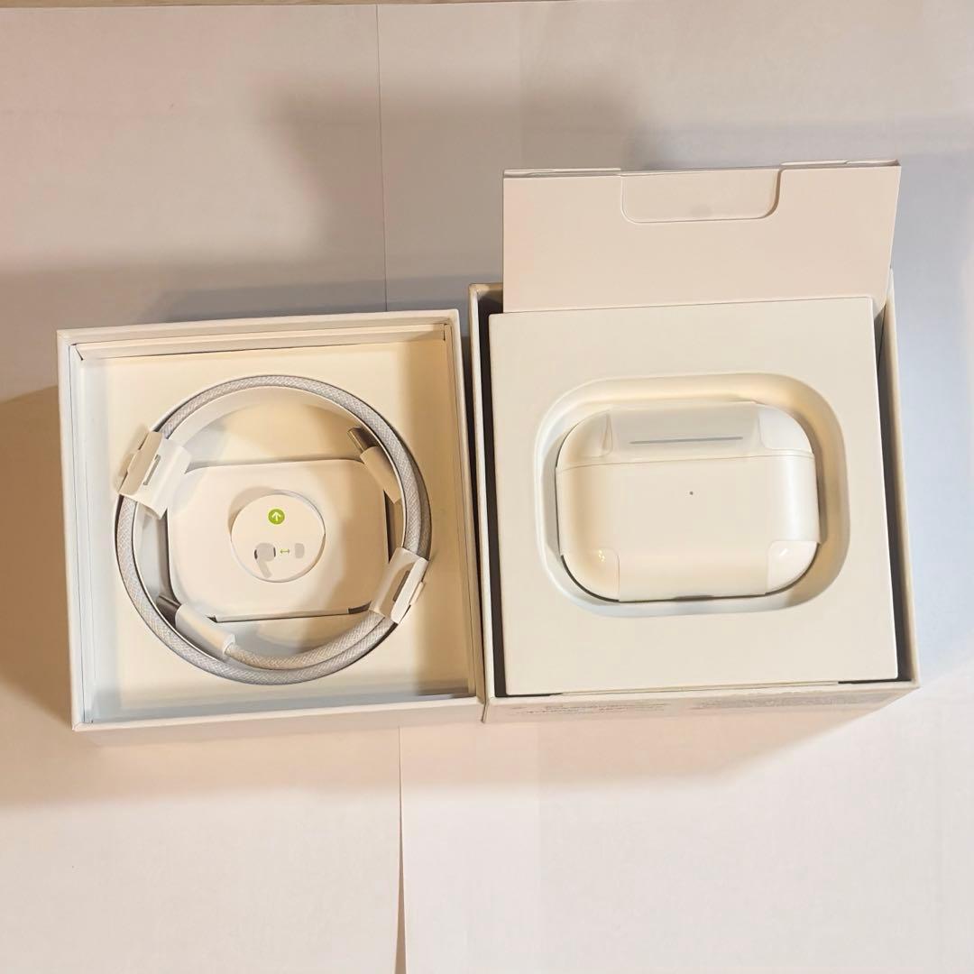 〈正規品〉AirPods Pro 第2世代 USB-C 本体 美品　最終値下げ