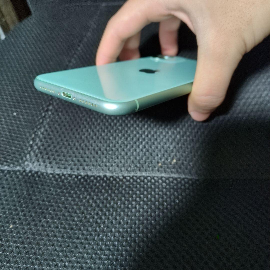 Apple iPhone 11 グリーン 本体