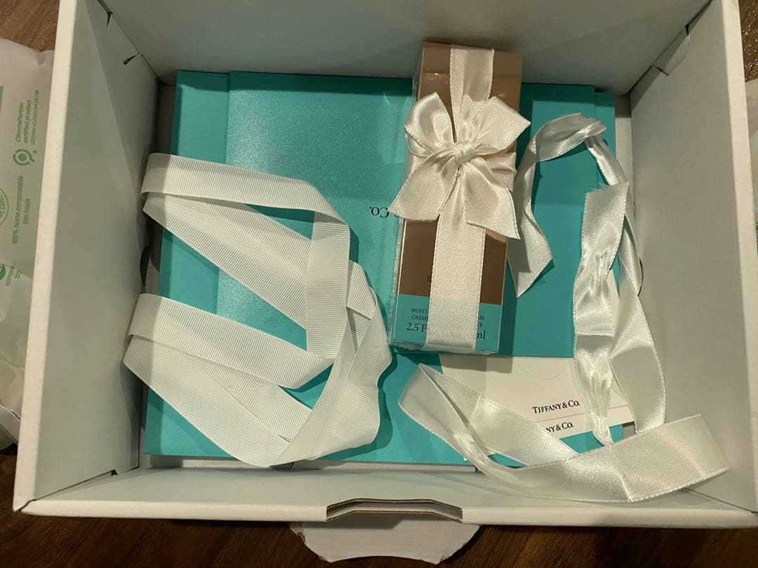 Tiffany & Co. バンドクリーム　ギフトセット　ティファニーブルー