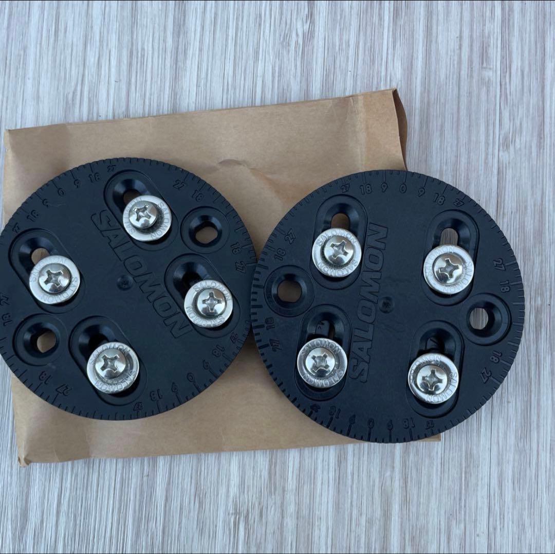 新品未使用　SALOMON RHYTHM ブラック Sビンディング