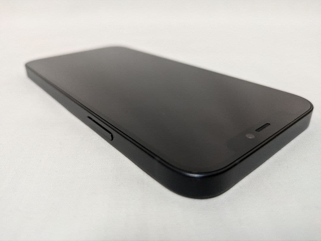 【訳あり】iPhone 12 ブラック 64GB SIMフリー カメラ不良