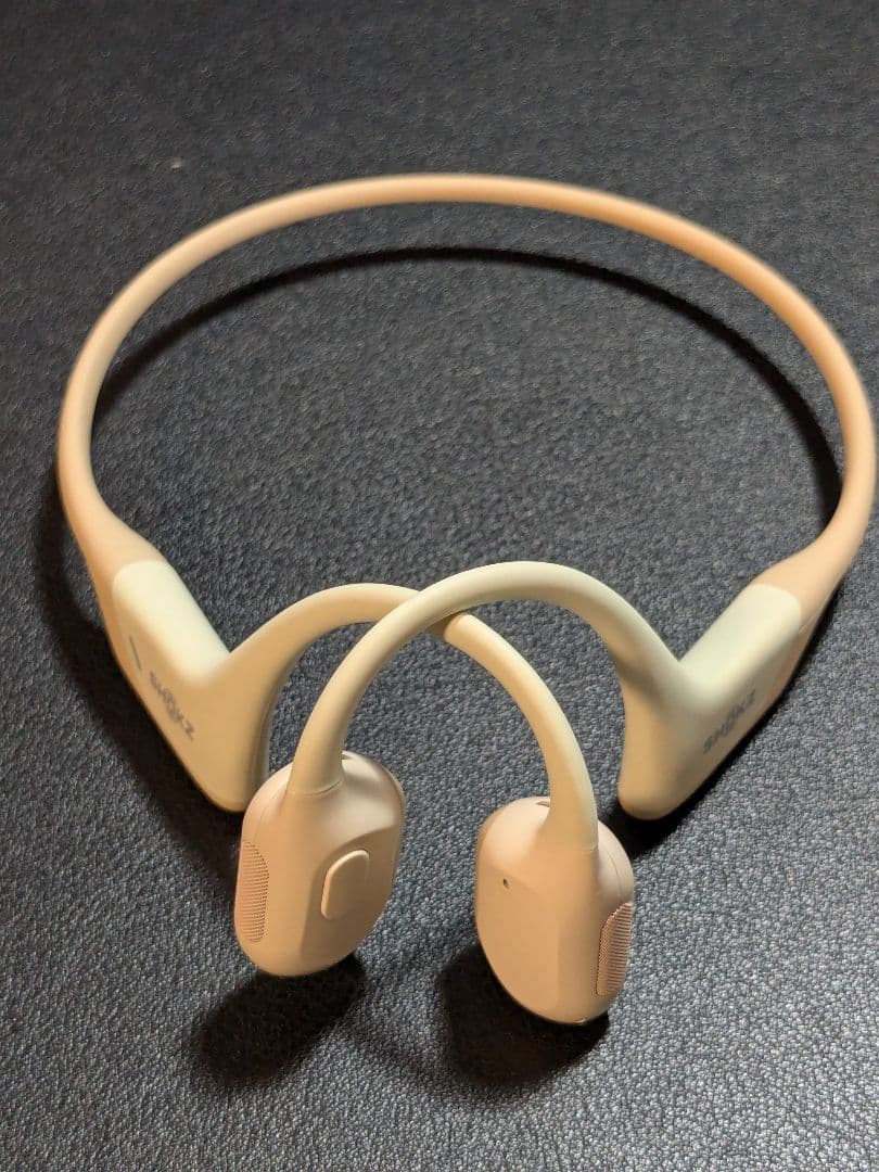 【超美品】SHOKZ OPENRUN PRO 骨伝導イヤホン ベージュ
