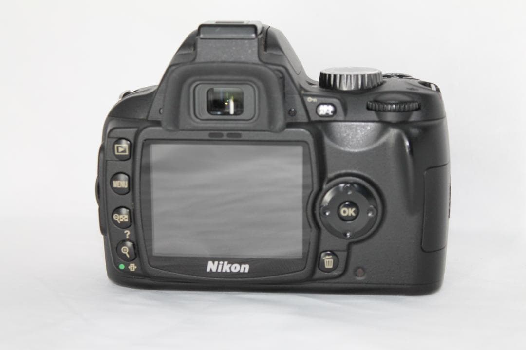 手ぶれ補正✨ Nikon D60 一眼レフ レンズセット 充電器付　デジカメ