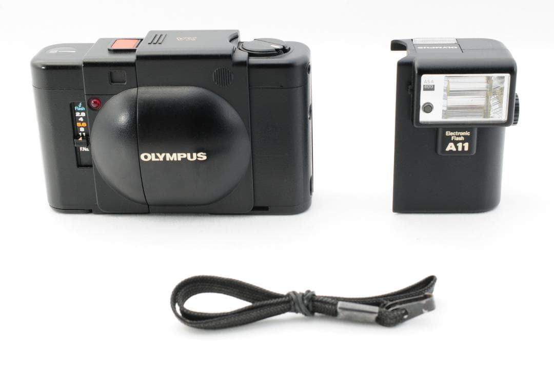 フィルムカメラ OLYMPUS XA A11 F-ZUIKO 35mm F2.8 #949