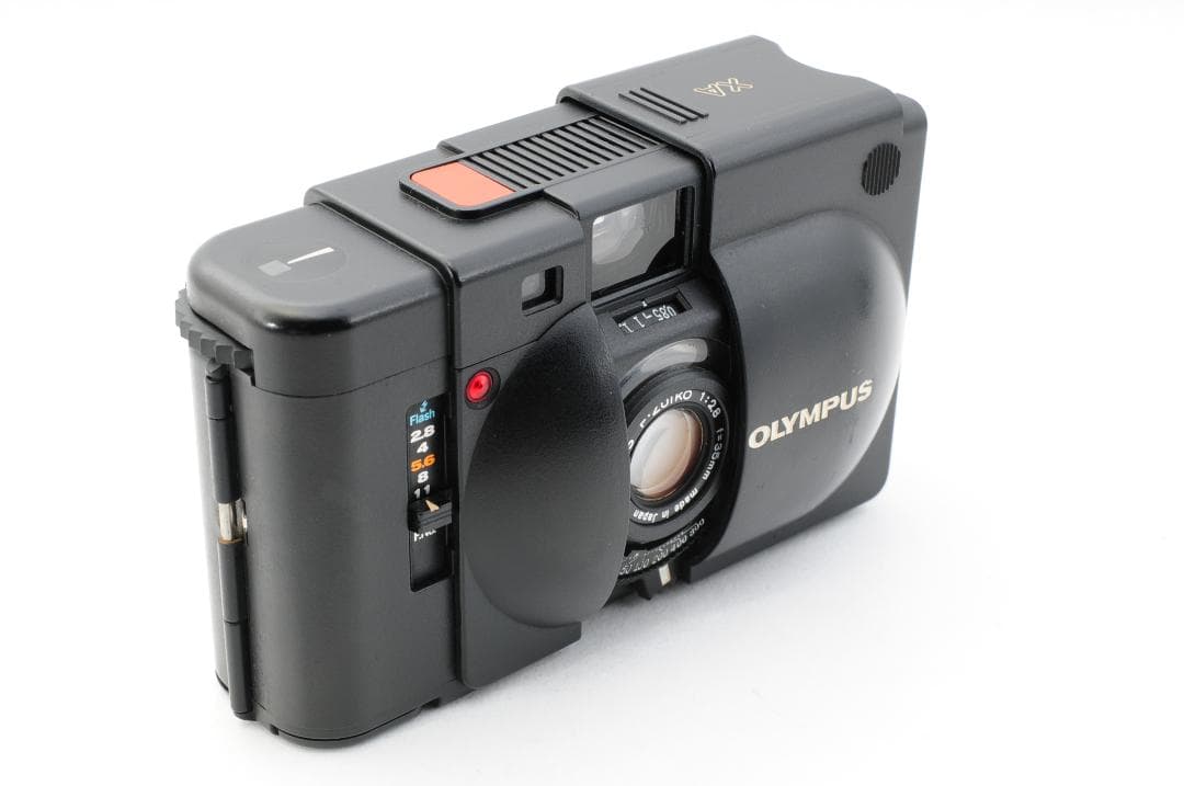 フィルムカメラ OLYMPUS XA A11 F-ZUIKO 35mm F2.8 #949