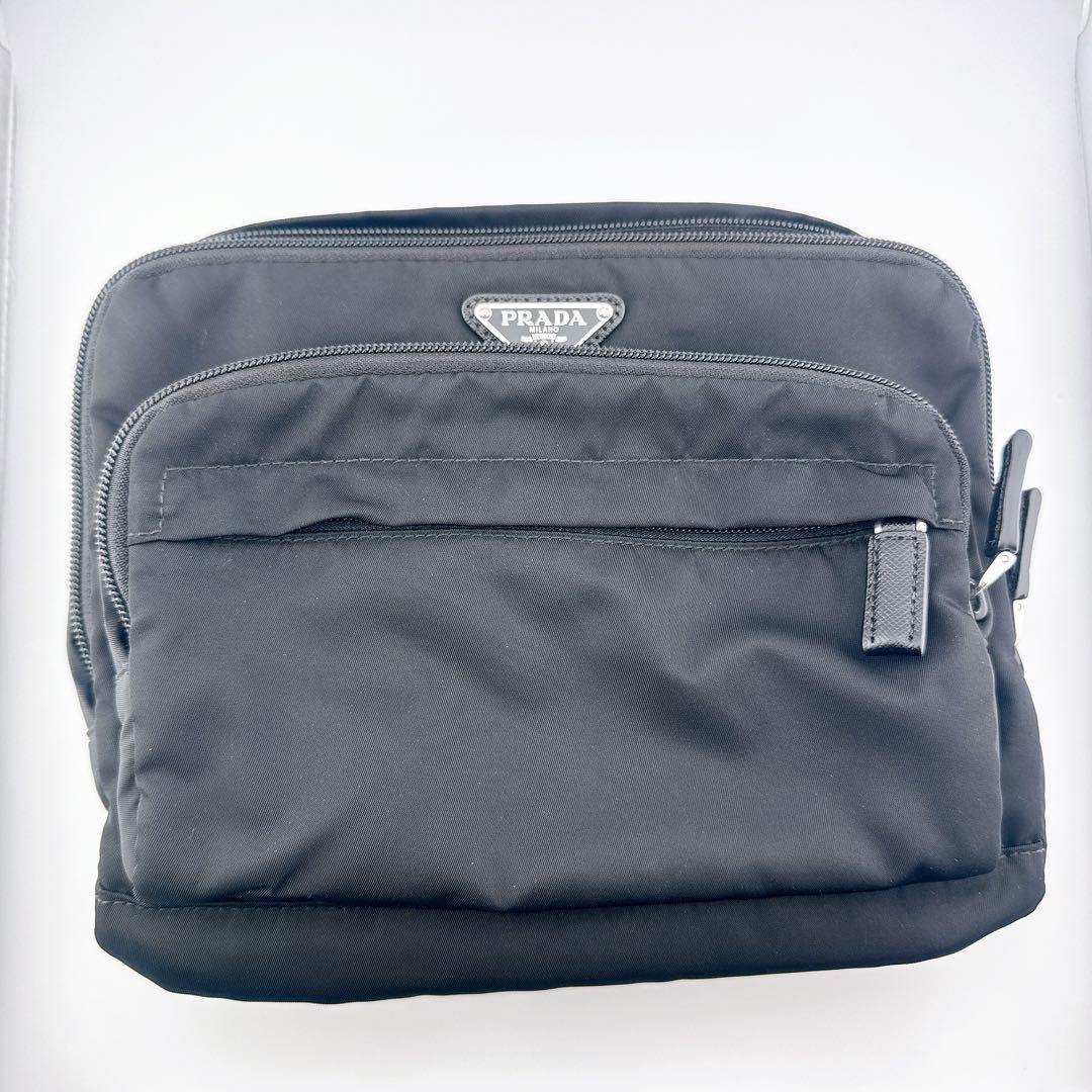 プラダ テスート モンターニャ トライアングル ウエスト ボディ ヒップ バッグ