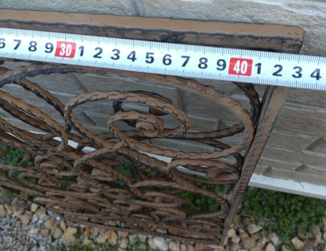 シャビーシック　アンティーク風　鋳物アイアン　ガーデンフェンス2枚組