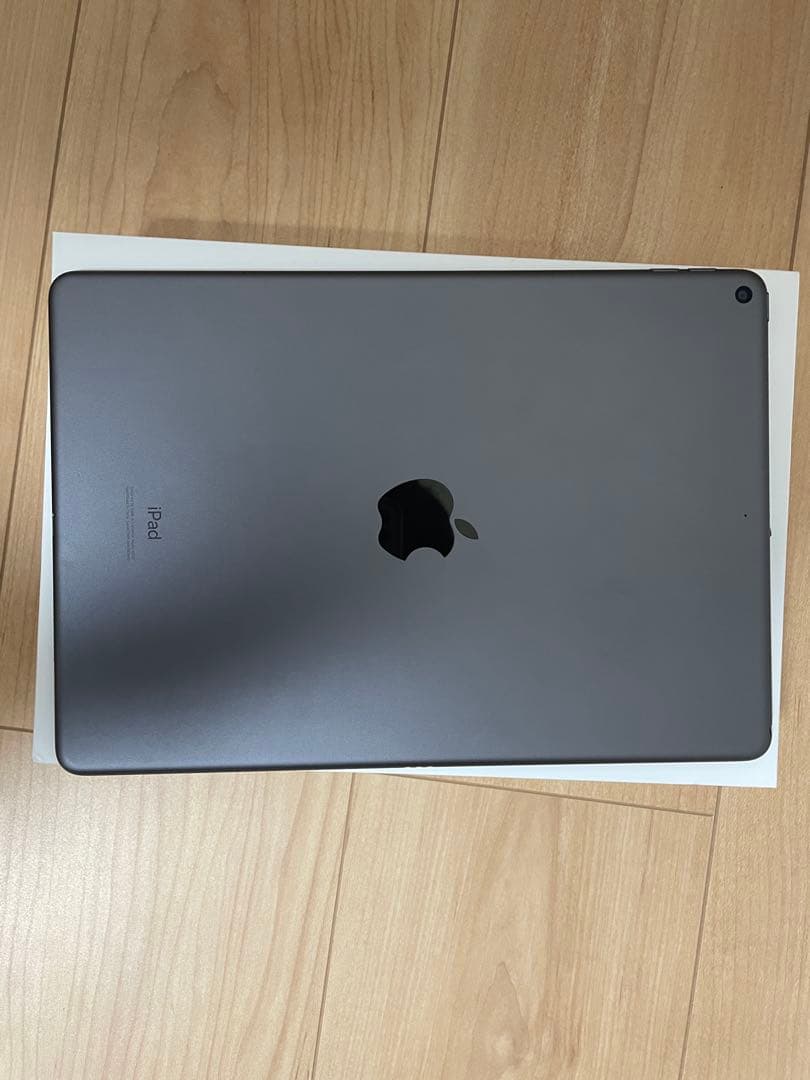 【美品】iPad Air 3世代 64GB