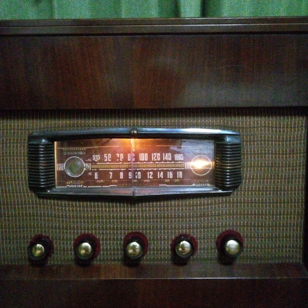 真空管アンプ ブラウン