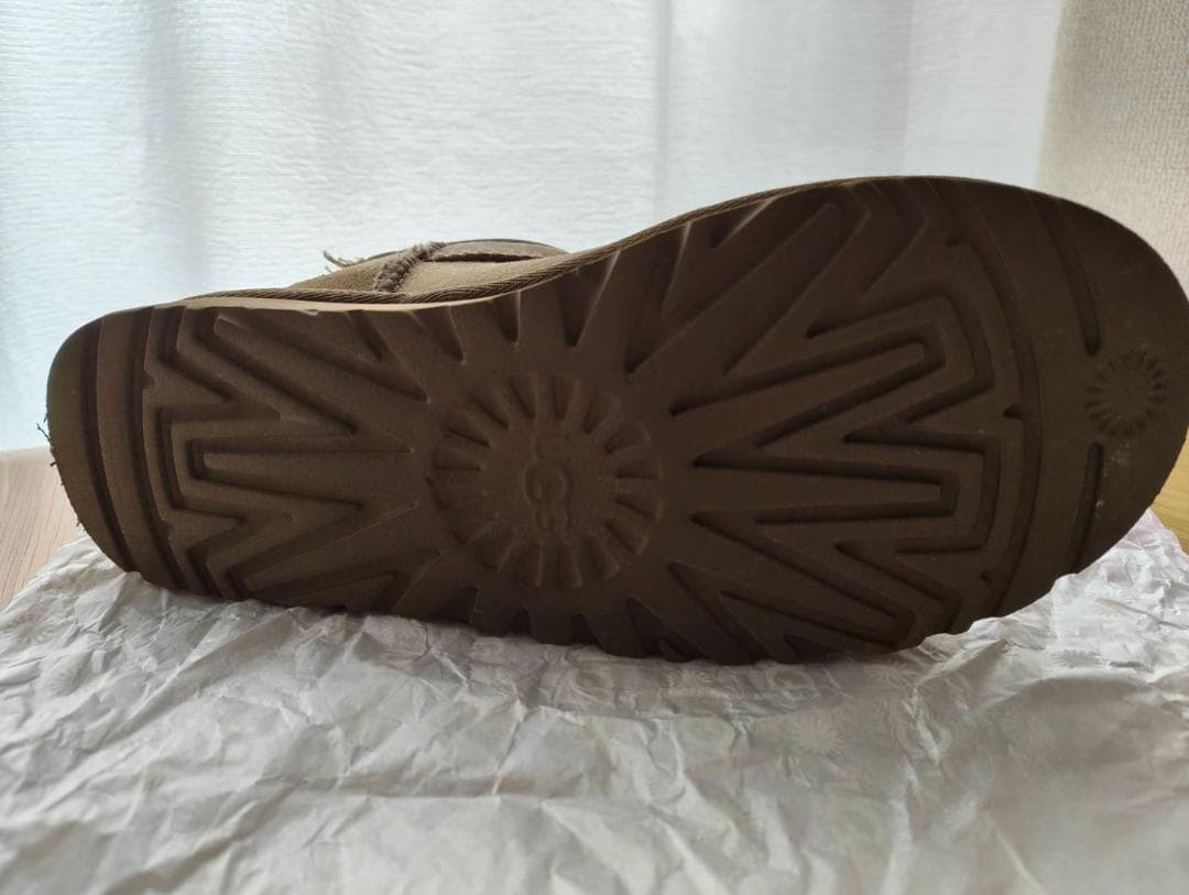 UGG クラシック ウルトラ ミニ アンテロープ 24センチ