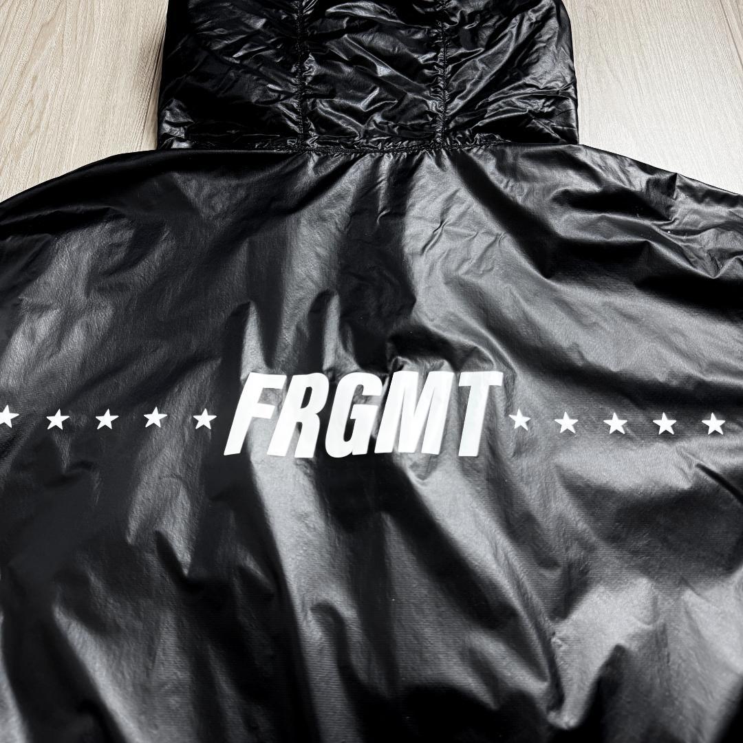 【新品☆高級モデル☆バックデザイン☆】モンクレール ナイロン ジップパーカー