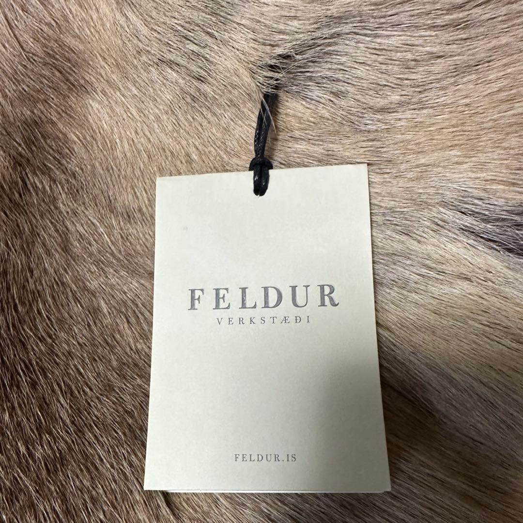 ス*ナ様 トナカイ　毛皮　ラグ　北欧　インテリア　アイスランド　キャンプ