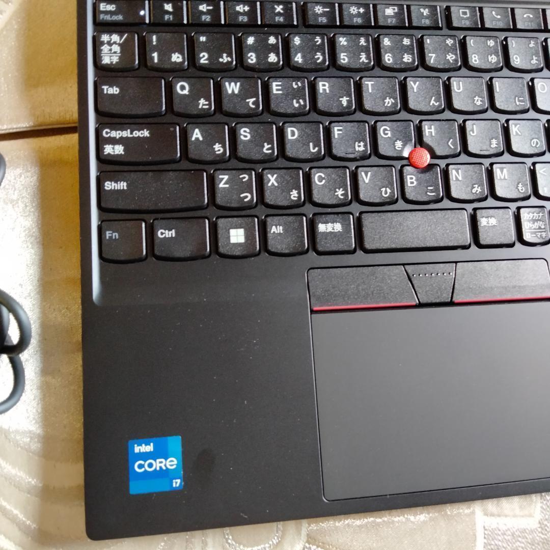 ビリビリボム 11世代 i7 256G 16G FHD Lenovo