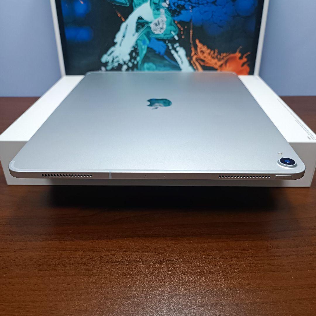 美品 iPad Pro 12.9 第3世代 WiFi Simフリー64GB