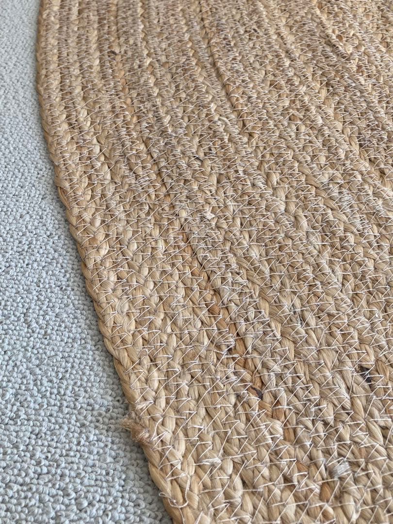 zara ナチュラルジュート円形ラグ 直径約208㎝　ホツレあり。