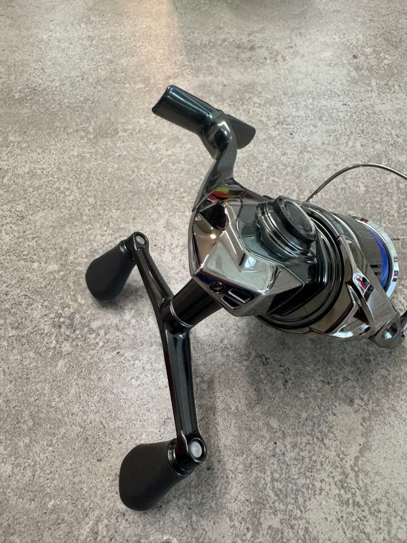 シマノ 22ステラc3000sdhhg