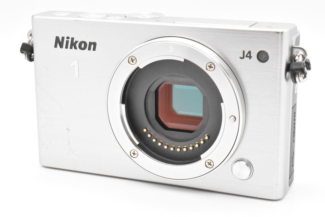 Nikon 1 J4 ボディ シルバー