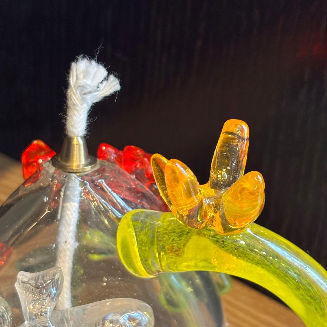 【新品未使用】リスとチューリップのガラスオイルランプ（キッタヨーコ）