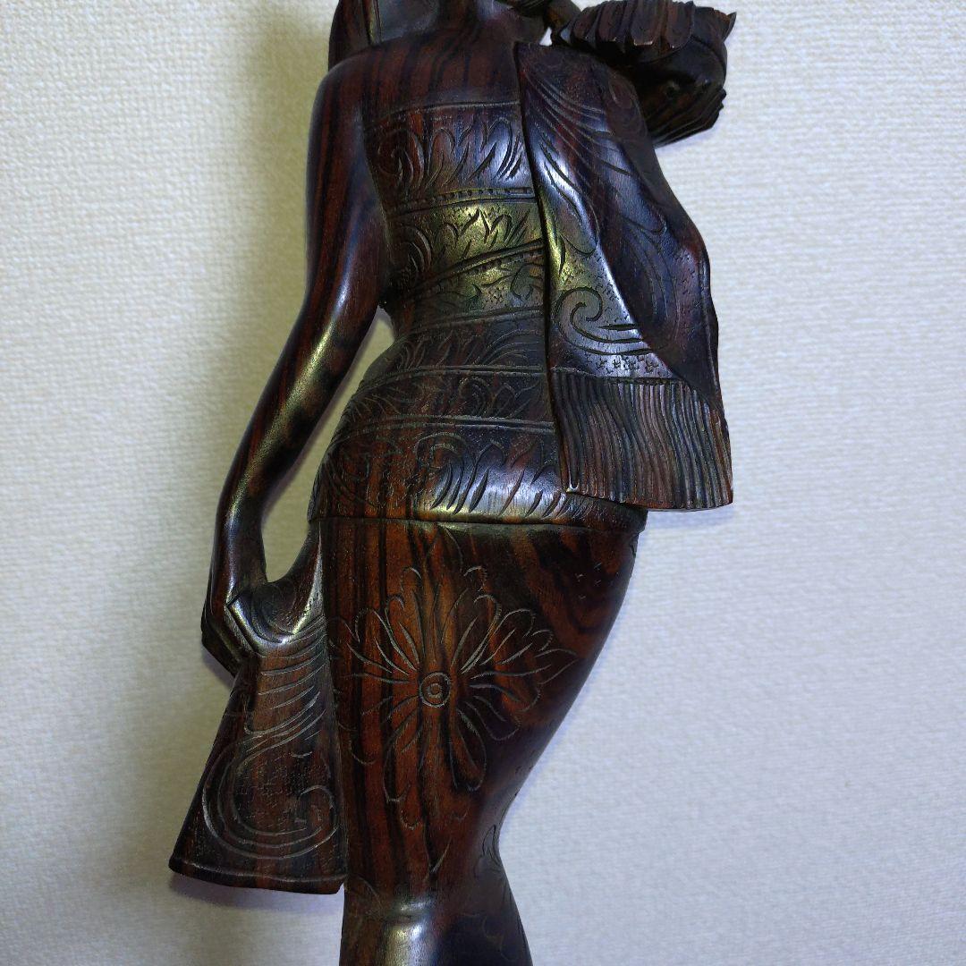 バリ　島　木彫　人形