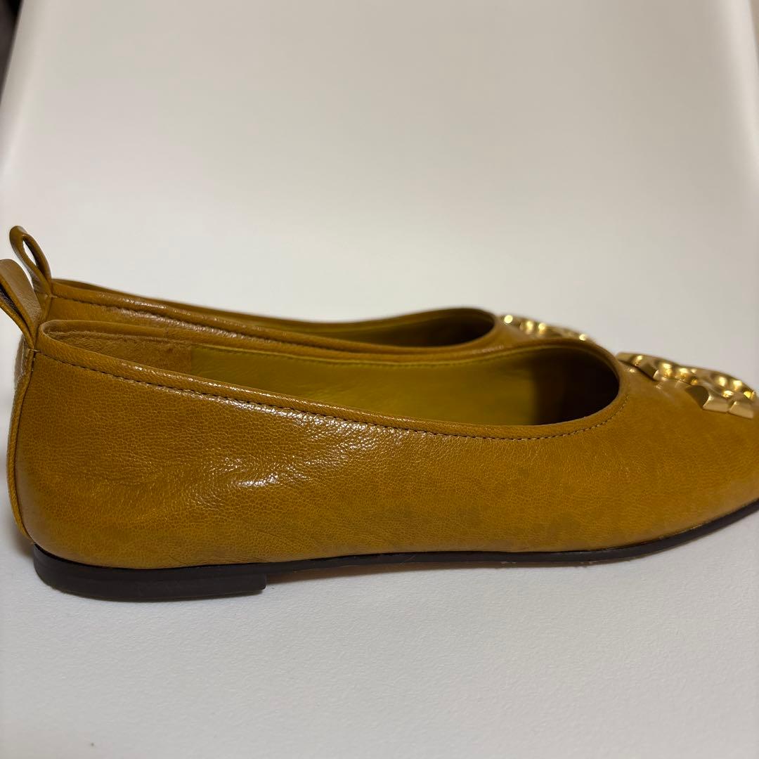 美品　Tory Burch フラットシューズ イエロー