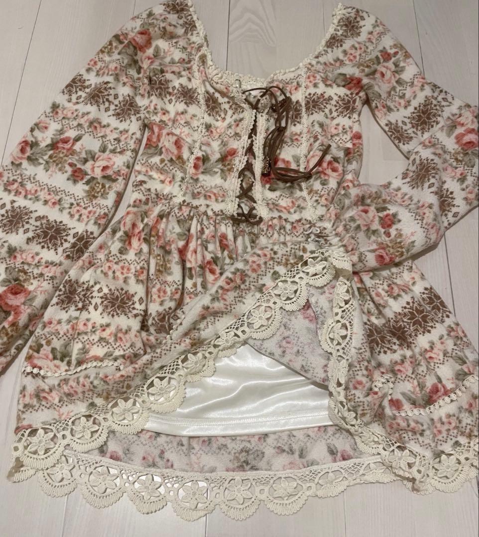 LIZ LISA ニット 花柄 トップス ワンピース