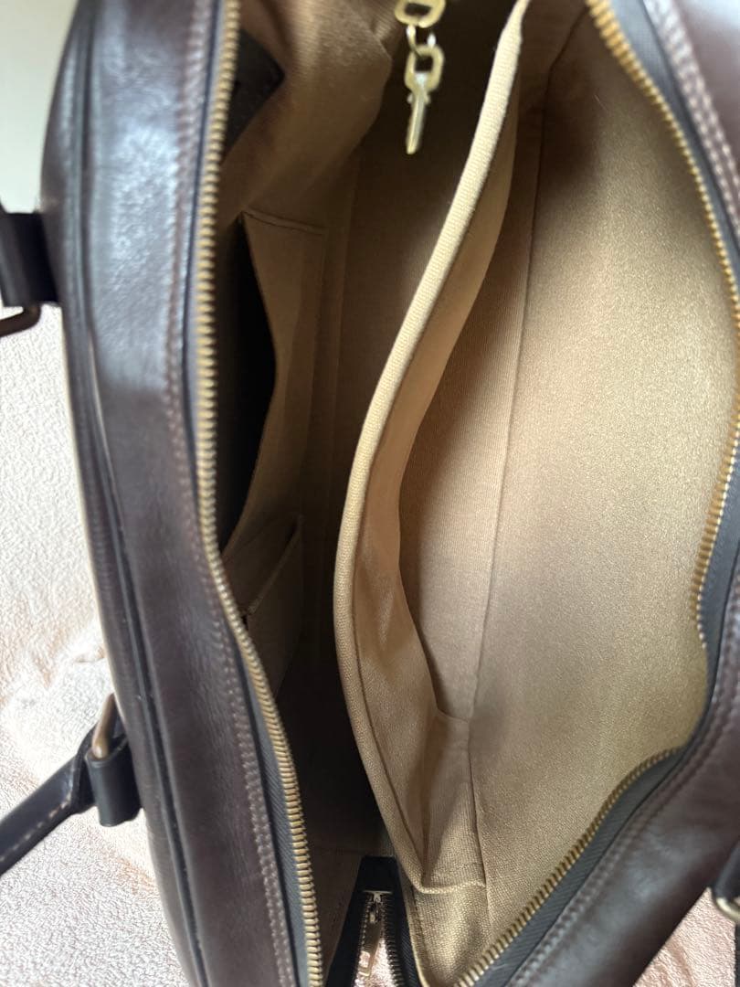 25日まで最終値下げ　ヴィトン 生産終了希少　ブリーフケース　ユタ