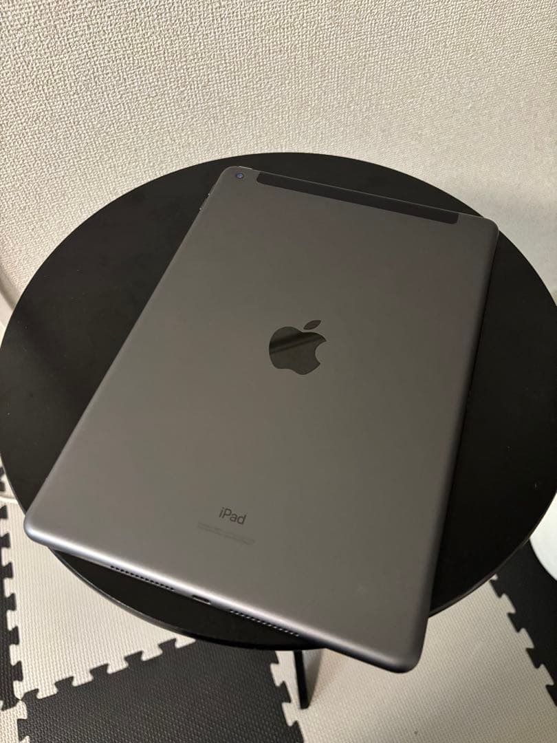 iPad 第7世代　スペースグレー　32GB 匿名配送