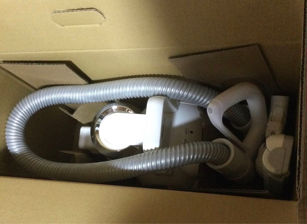 新品未使用 2024年製 東芝 VC-S610X 掃除機 トルネオ