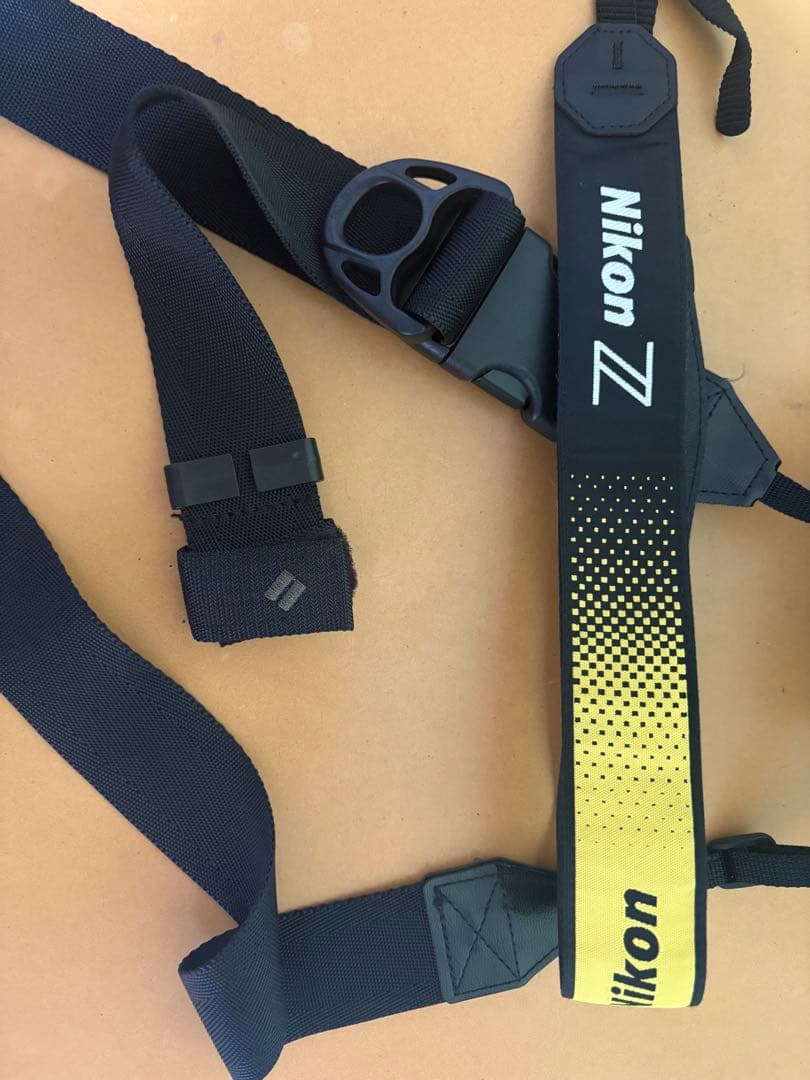 Nikon Z 6 ミラーレス一眼カメラ-ニコン +ニンジャストラップ付き