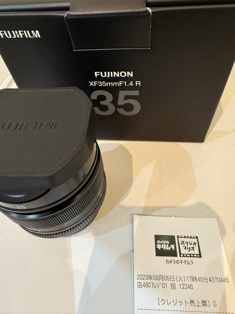 【美品】Fujifilm XF35mmF1.4 R 単焦点レンズ　フィルター付き