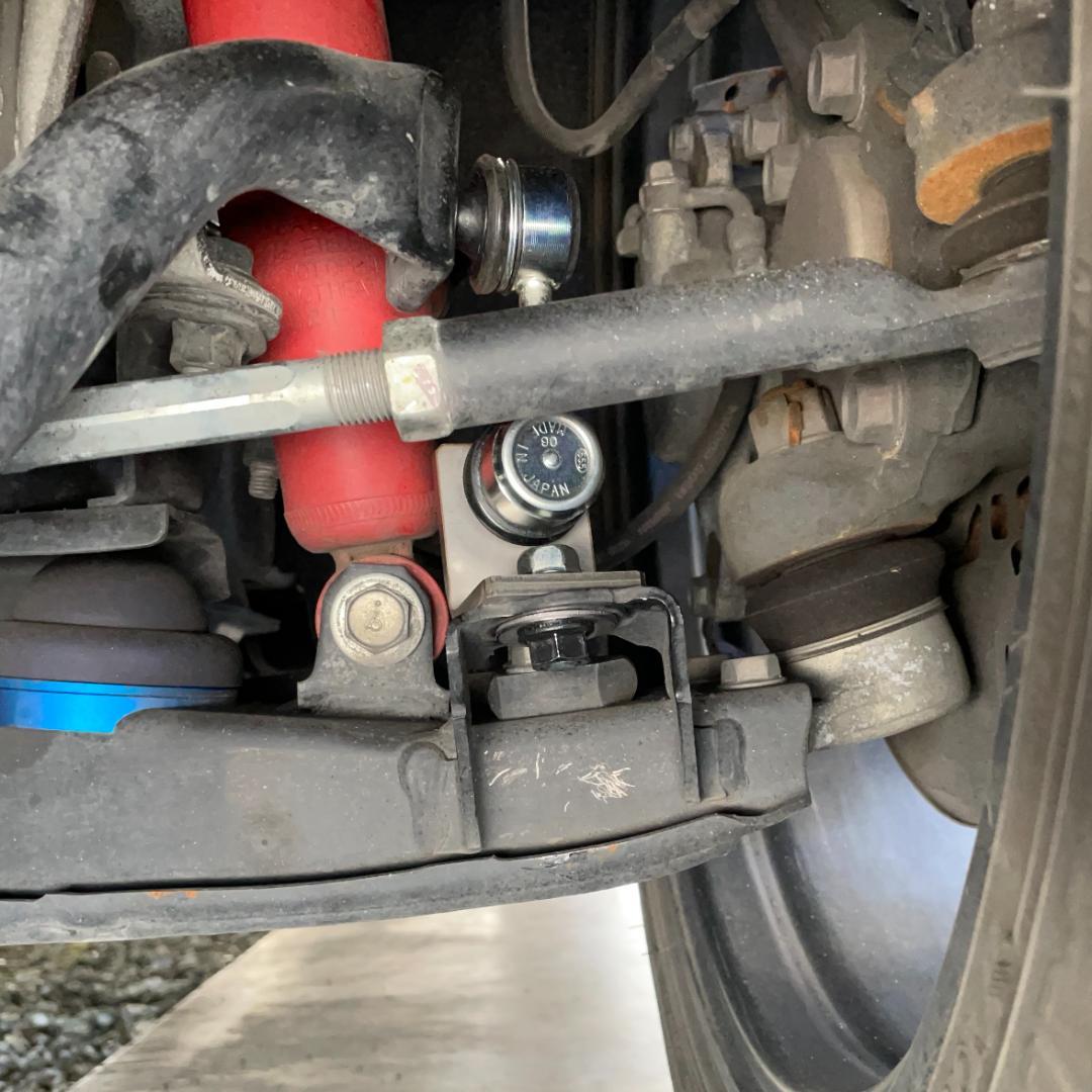 ハイエース☆2.0～2.5インチダウン用☆ショートスタビリンク