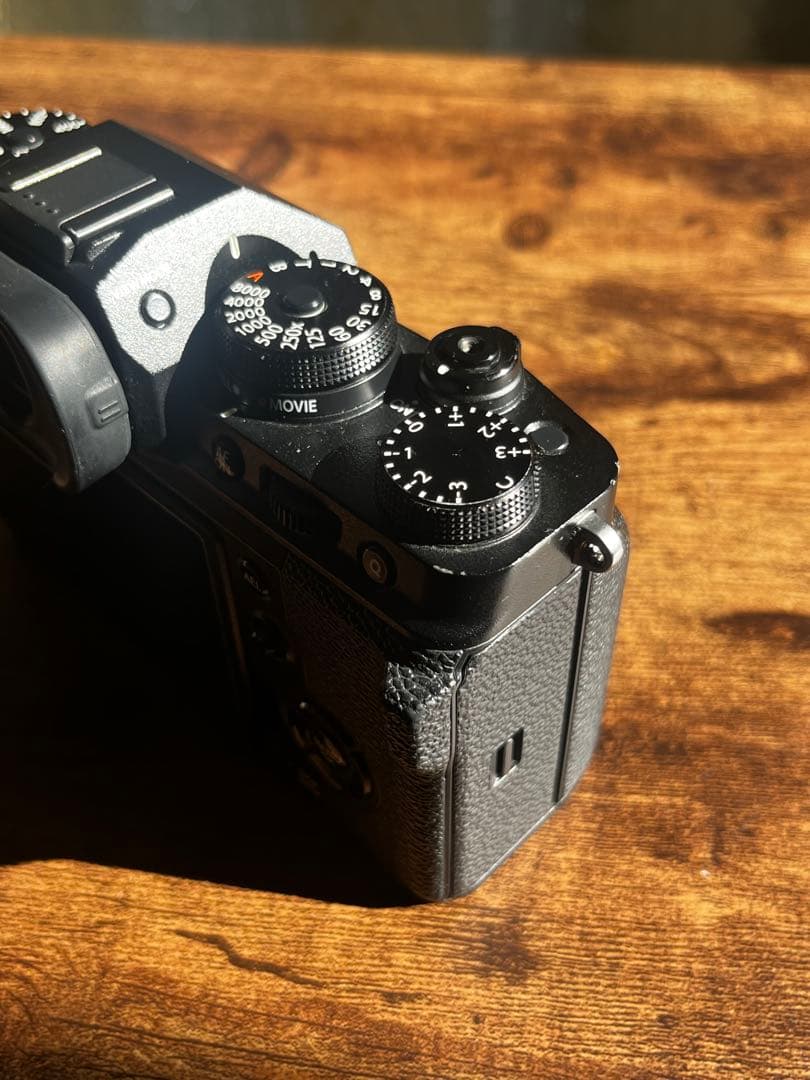 FUJIFILM X-T4 本体(ブラック)＋予備バッテリー付き　値段交渉可