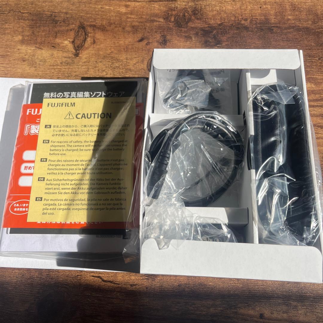 FUJIFILM X-T4 本体(ブラック)＋予備バッテリー付き　値段交渉可