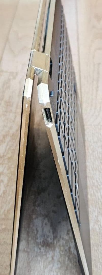 HPSpectre x360 14-ea0042TU　11世代