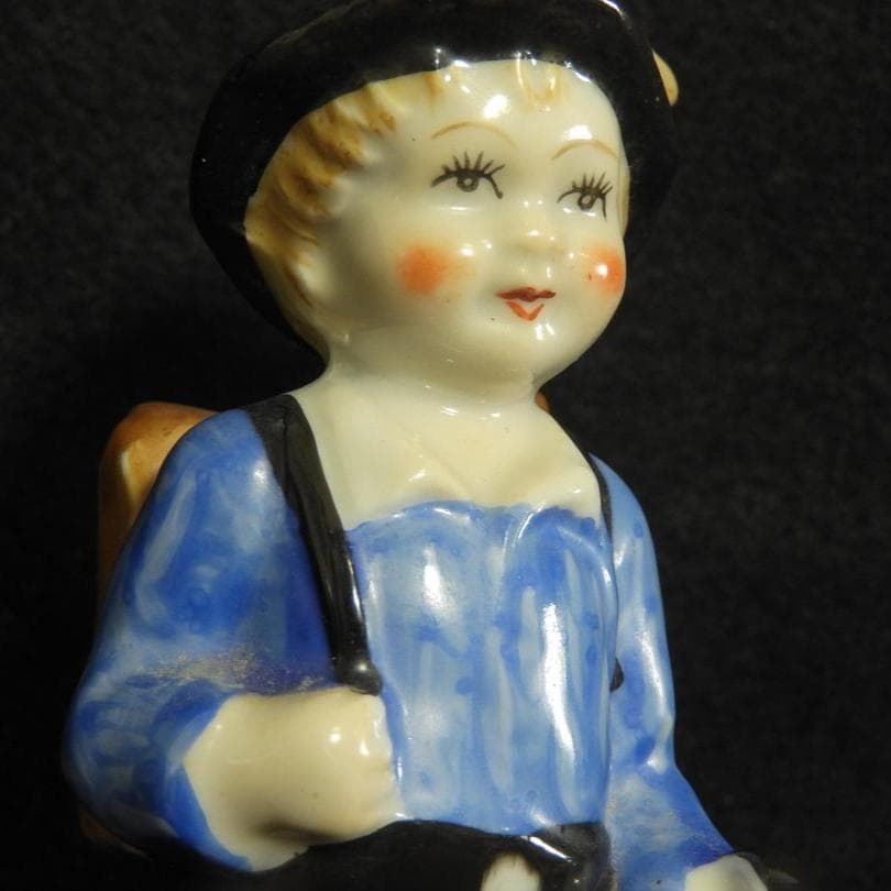 【なるるる】オキュパイドジャパン 通学する少年フンメル風 No.233