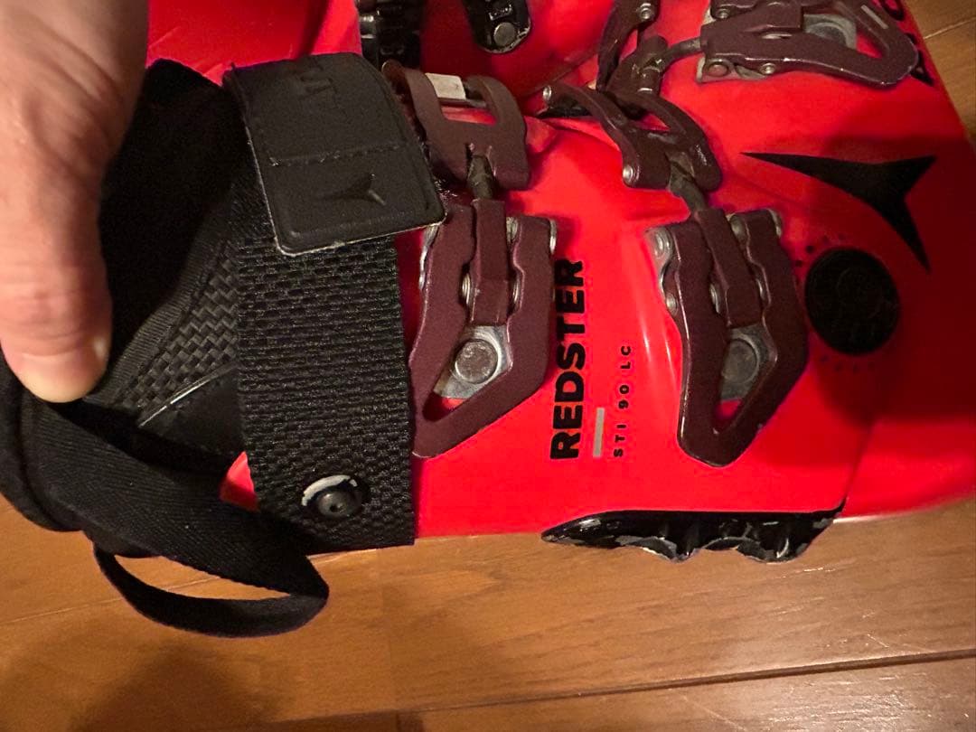 ATOMIC REDSTER スキー用ブーツ レッド