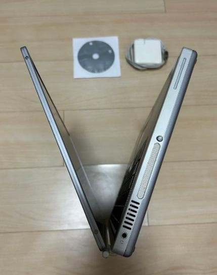 MacBook本体 PowerBook G4 550MHz 512Mb