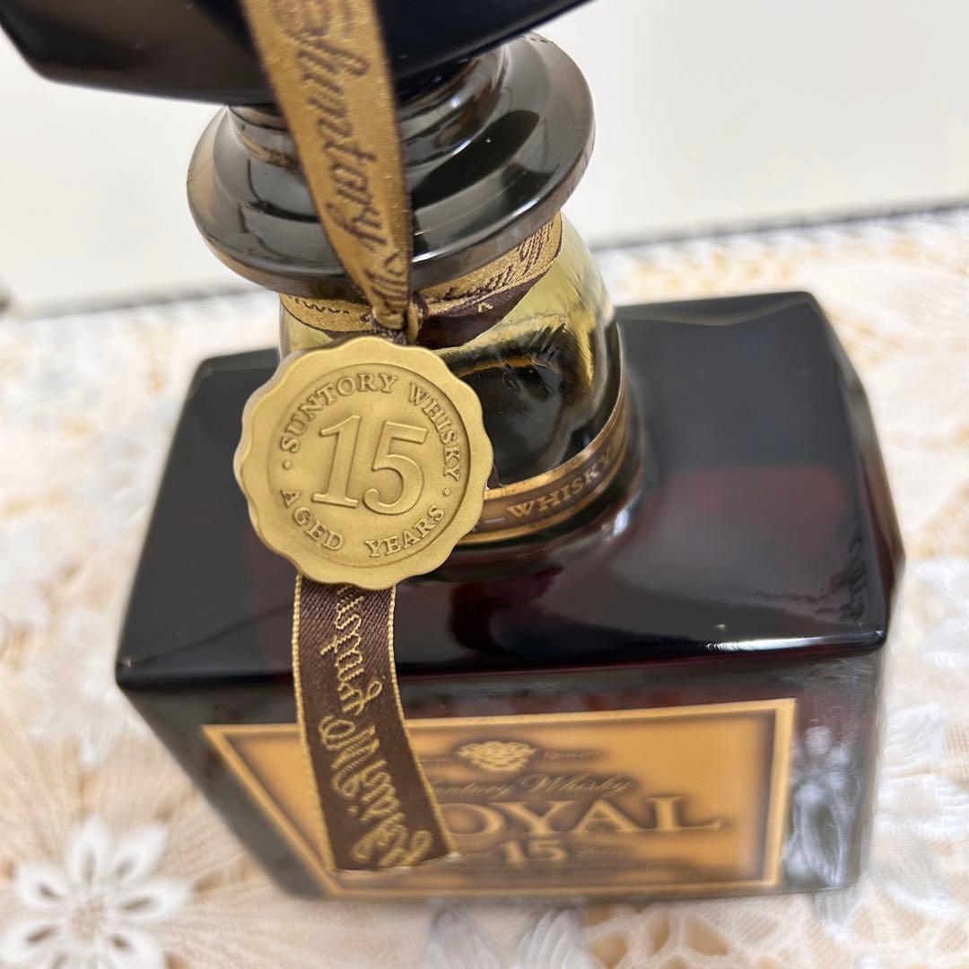 【未開封】サントリー　ローヤル15年　ゴールドラベル 箱あり