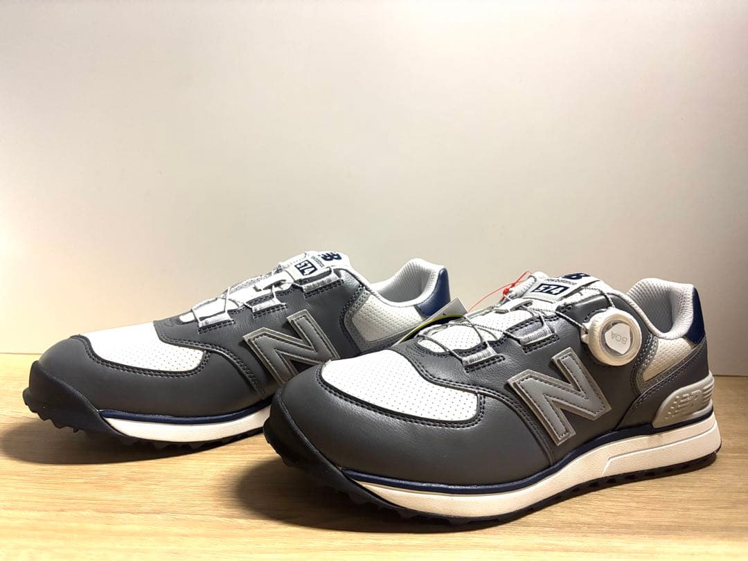 未使用 26cm 2E ニューバランスゴルフシューズUG574BJ4 グレー