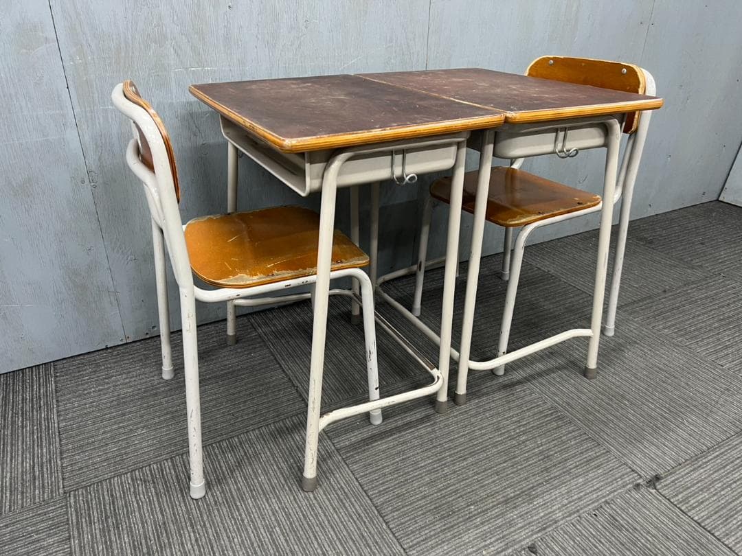 475◆自社便対応地域あり◆ダイイチ◆学童机・椅子2組(旧JIS3号)学校学習塾