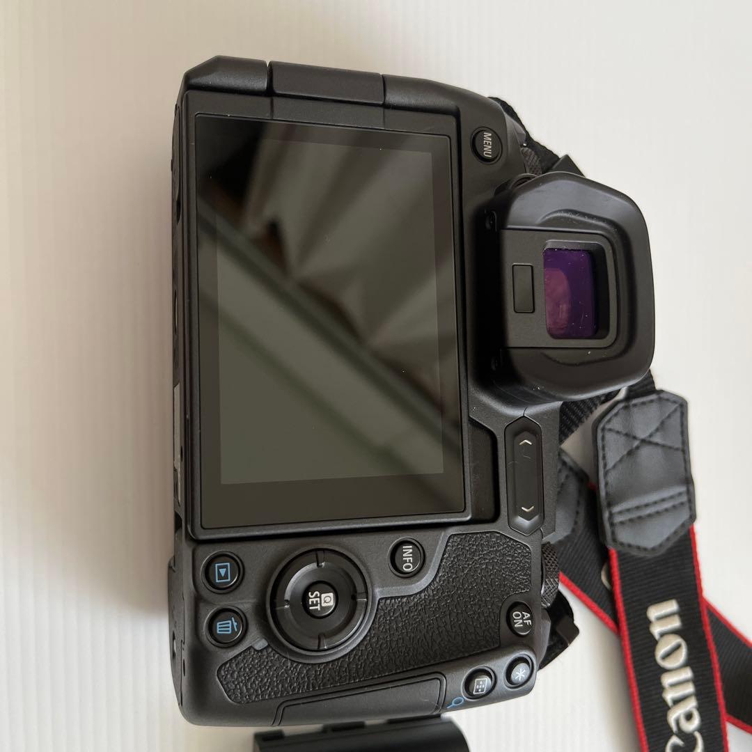 Canon EOS R ミラーレス一眼 本体 バッテリー付き