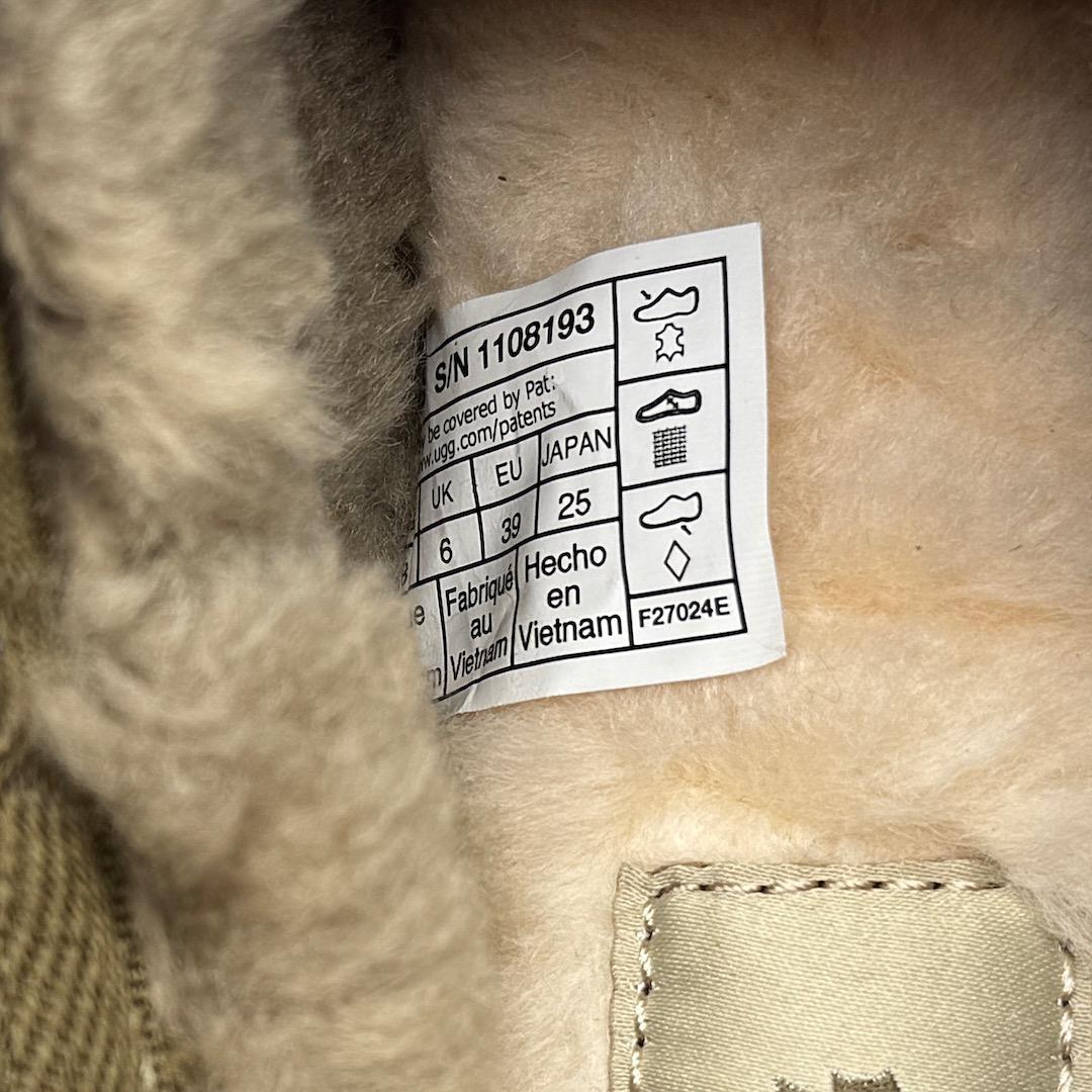 未使用 FRAMeWORK UGG CLASSIC SLIPPER 25cm