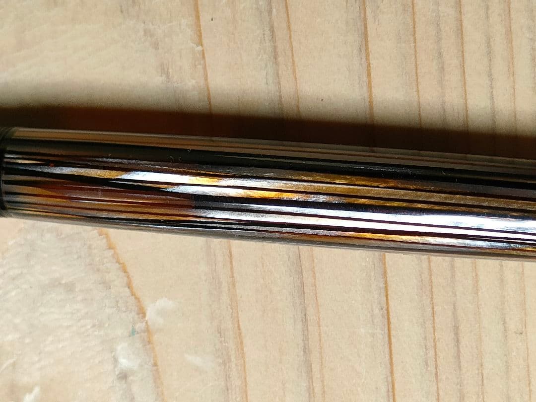 Pelikan M400 brown-stripes EF-nib 茶縞　極細字