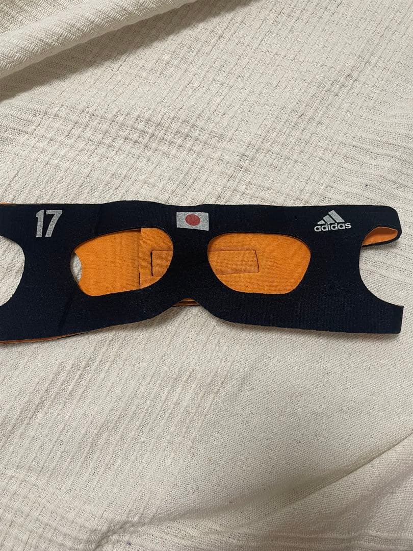 宮本恒靖　本人使用フェイスガード