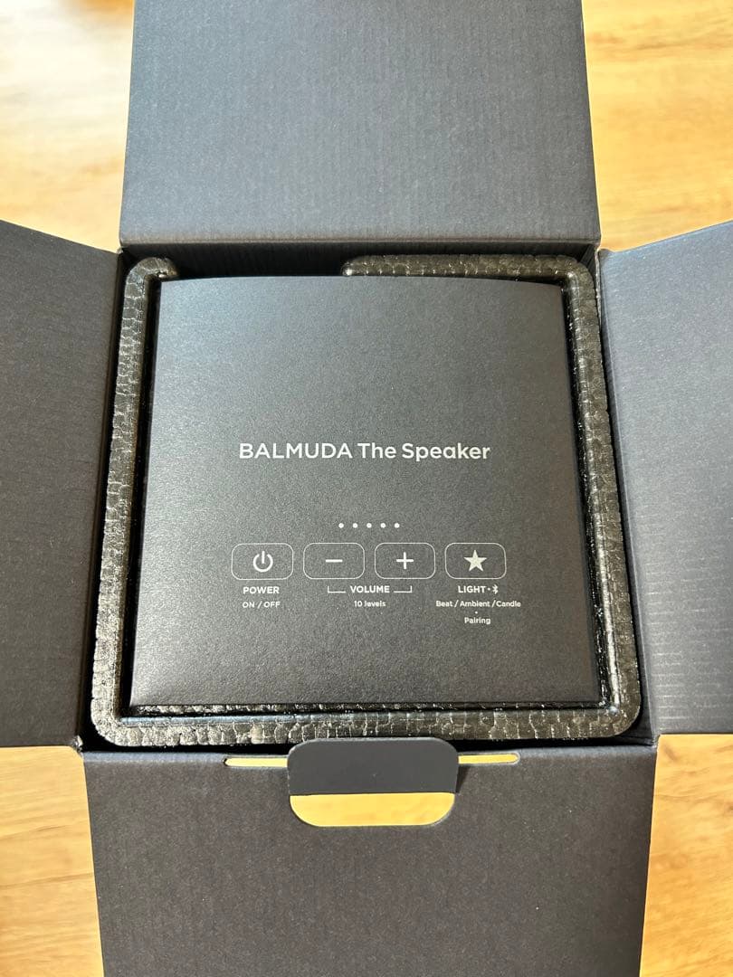 【新品未使用】バルミューダ BALMUDA The Speaker BLACK