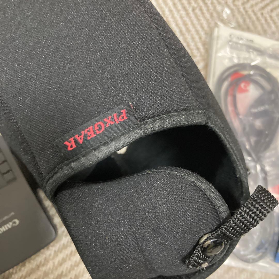 Canon EOS Kiss Digital X 本体とレンズTamronレンズ